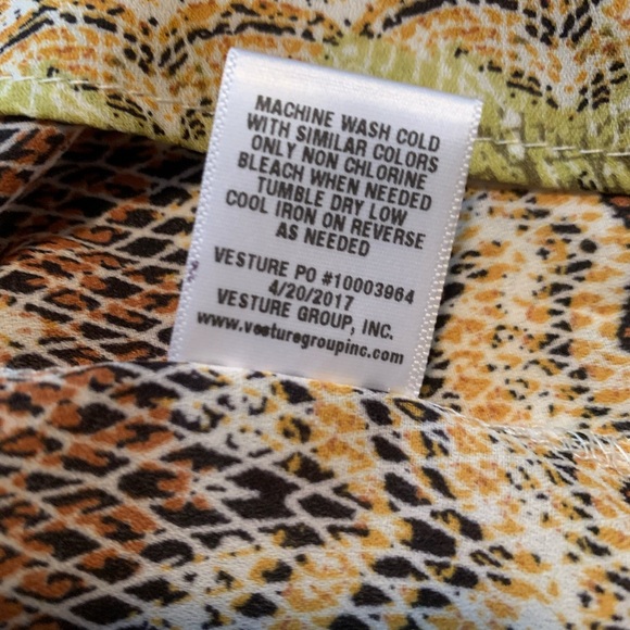 Top - Picture 6 of 6